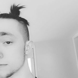 Meet your Posher, Christopher